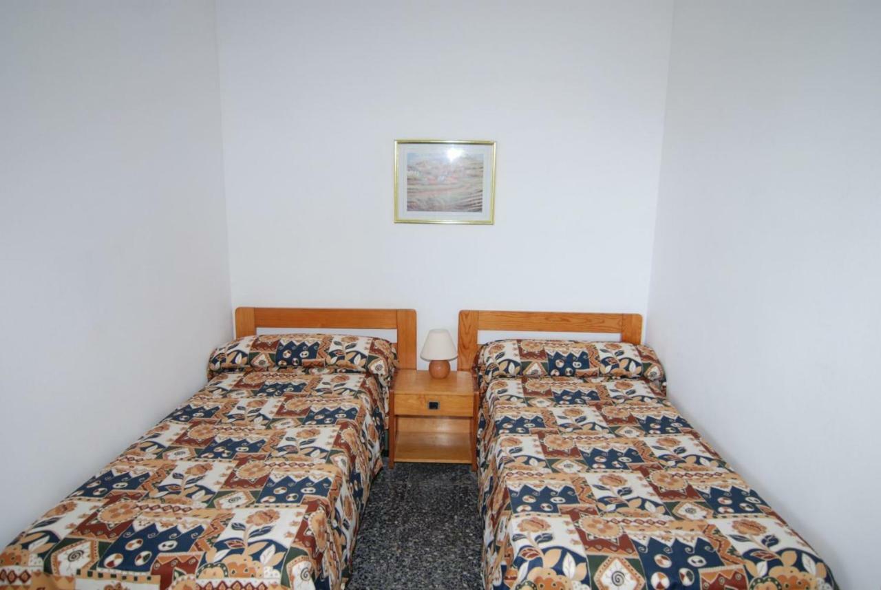 Aries Basic Apartment Salou Exterior photo